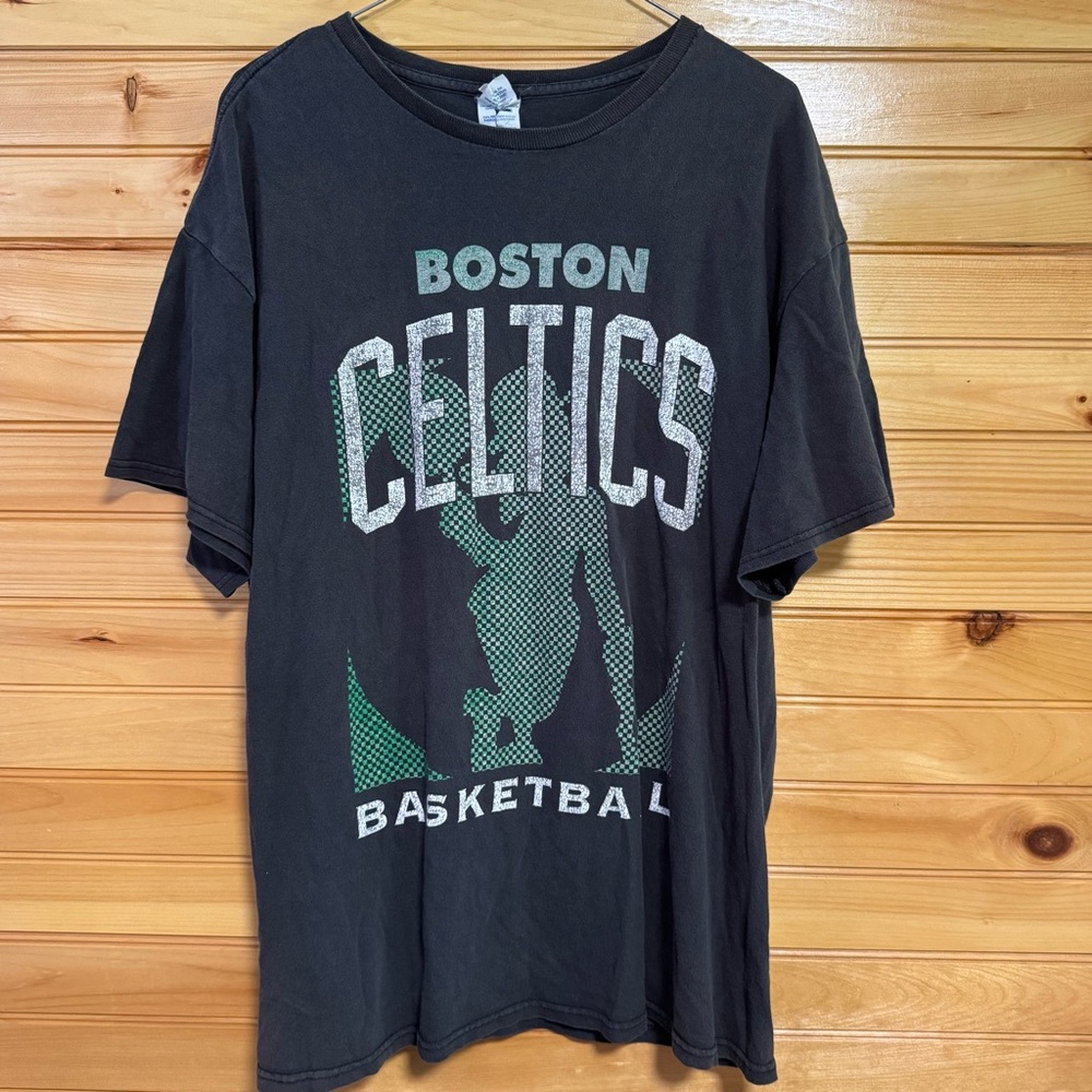 Boston Celtics Basketball Delta Pro Weight Gray T-Shirt Faded XL
